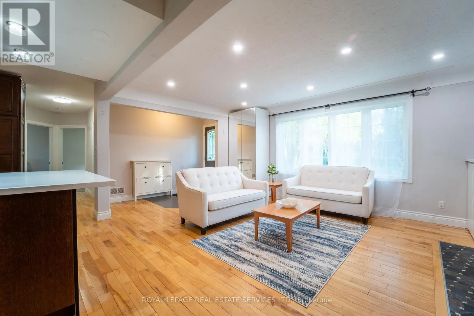 1071 JOAN DRIVE