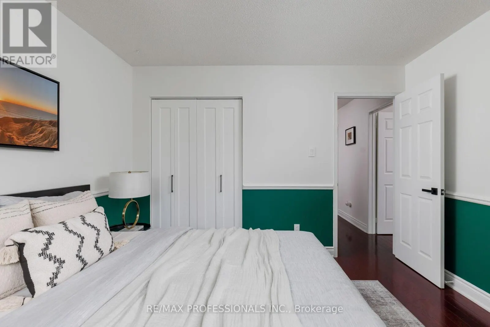 6433 LONGSPUR ROAD