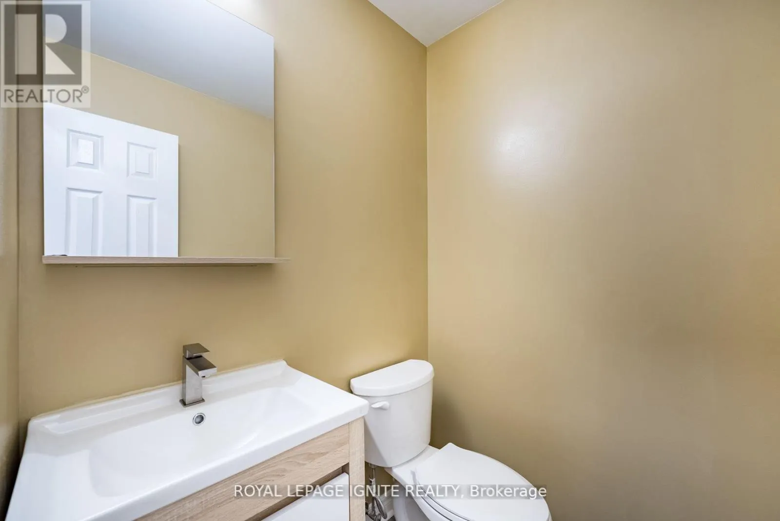 UPPER - 176 WRIGHT AVENUE