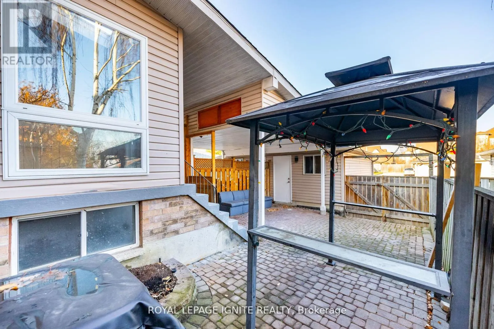 UPPER - 176 WRIGHT AVENUE