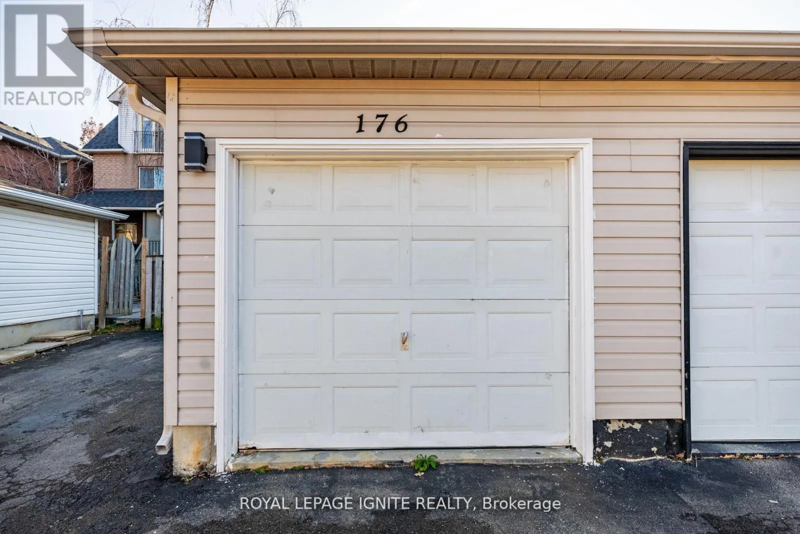 UPPER - 176 WRIGHT AVENUE