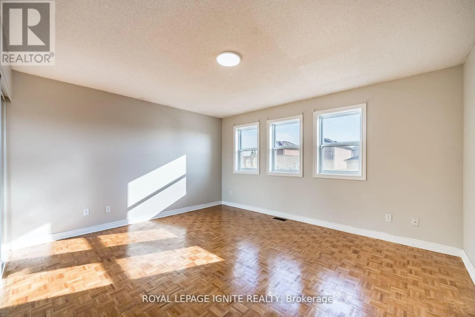 UPPER - 176 WRIGHT AVENUE
