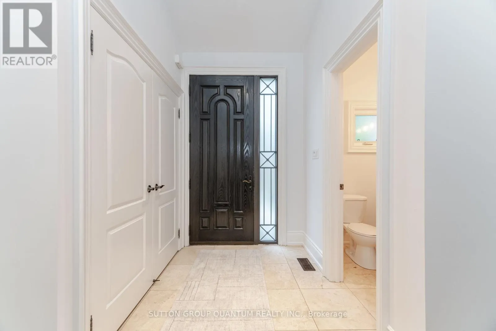 1063 GREENOAKS DRIVE