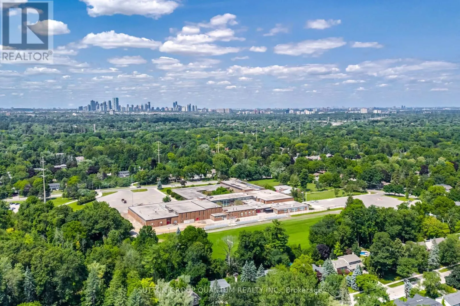 1063 GREENOAKS DRIVE