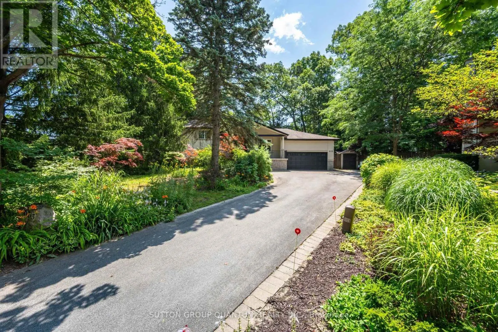 1063 GREENOAKS DRIVE