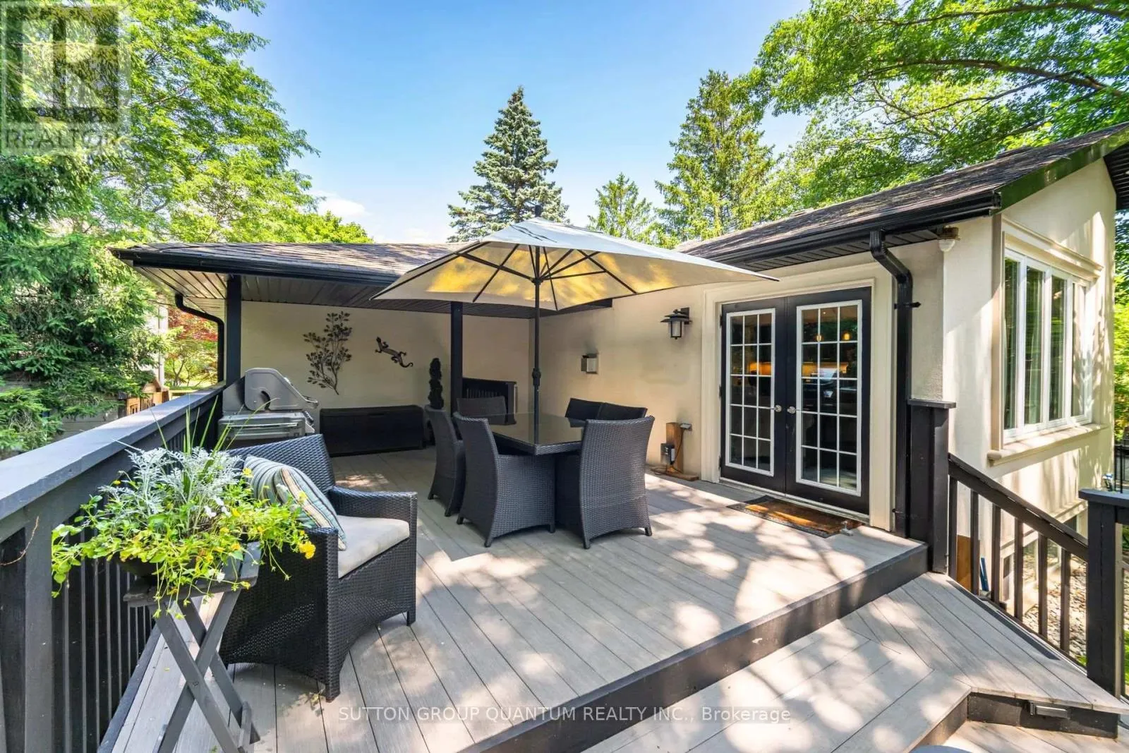 1063 GREENOAKS DRIVE