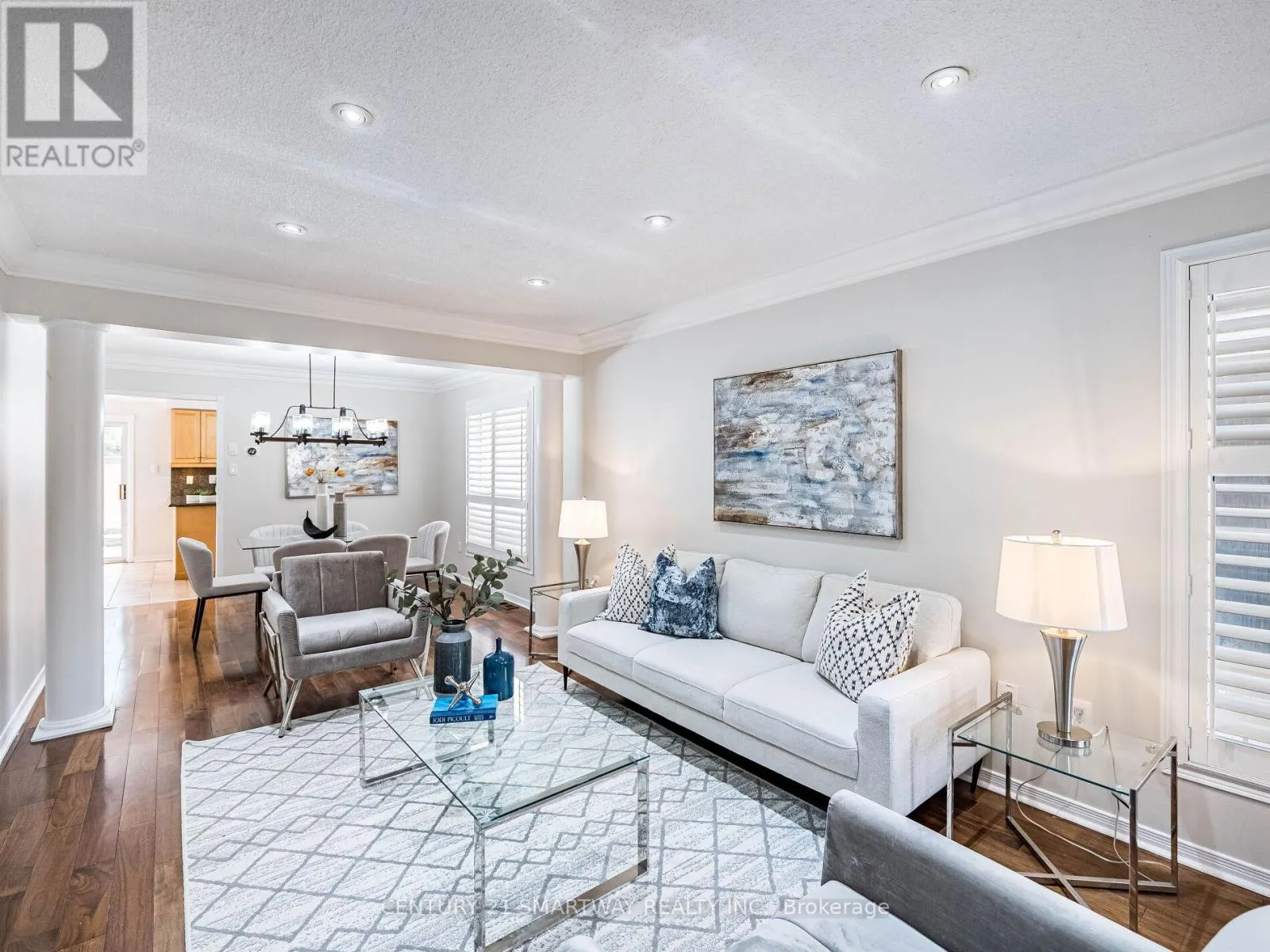 124 PORCHLIGHT ROAD