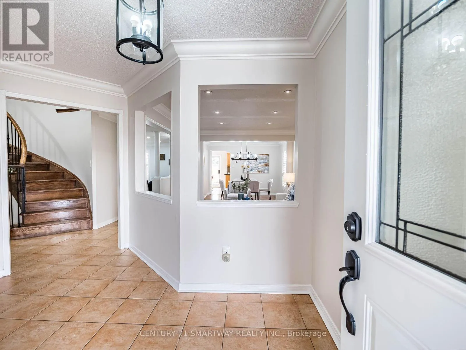 124 PORCHLIGHT ROAD