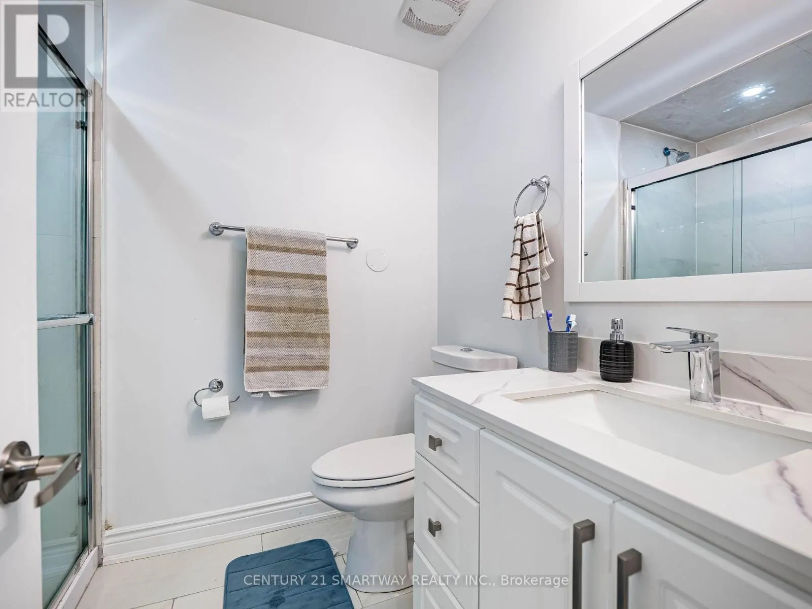 124 PORCHLIGHT ROAD