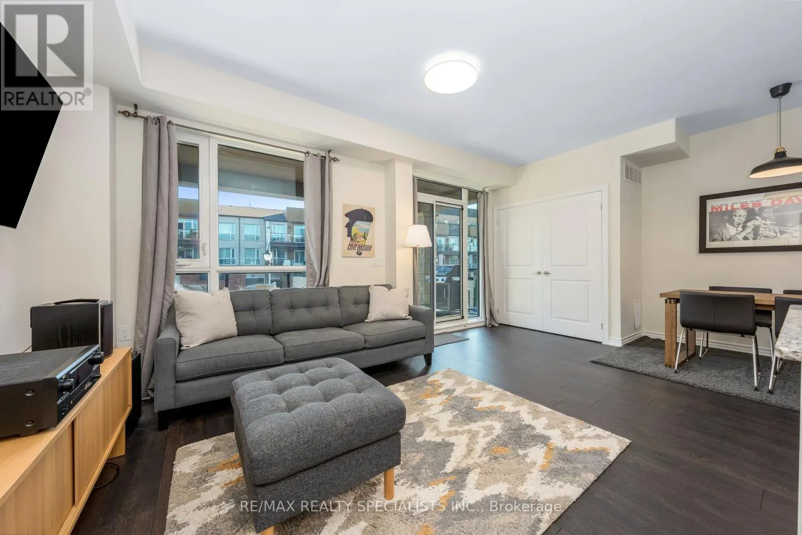 2375 BRONTE ROAD