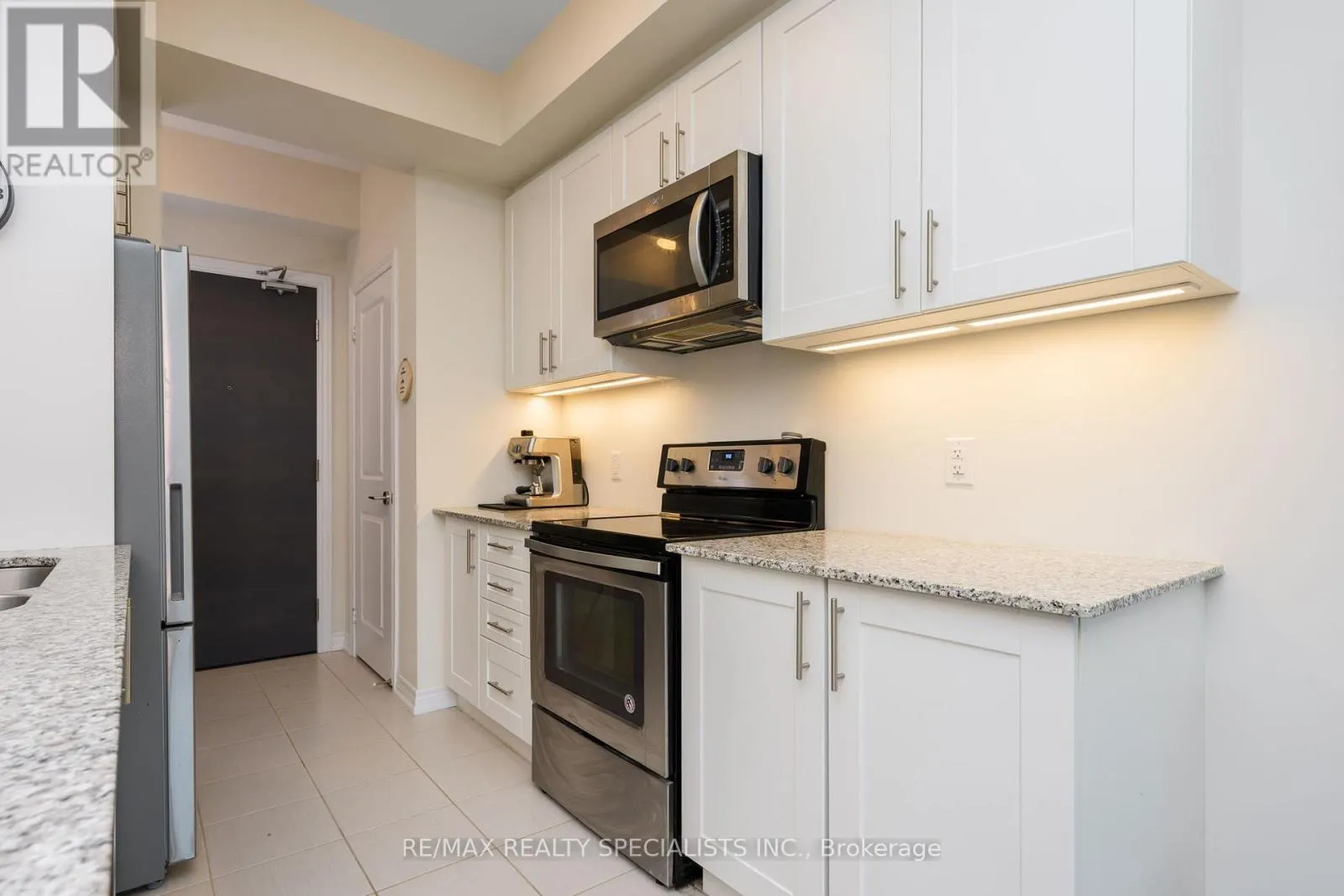 2375 BRONTE ROAD
