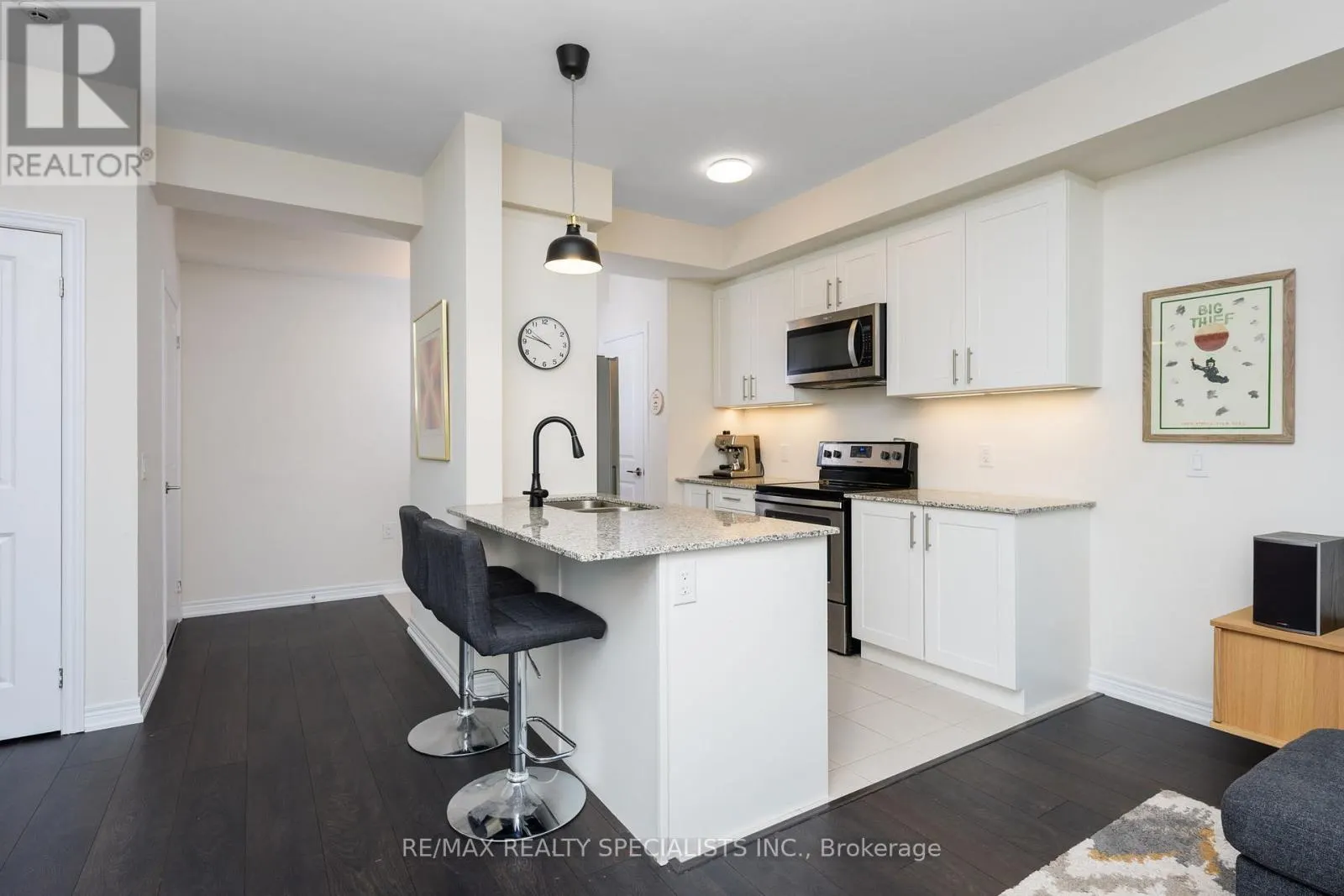2375 BRONTE ROAD