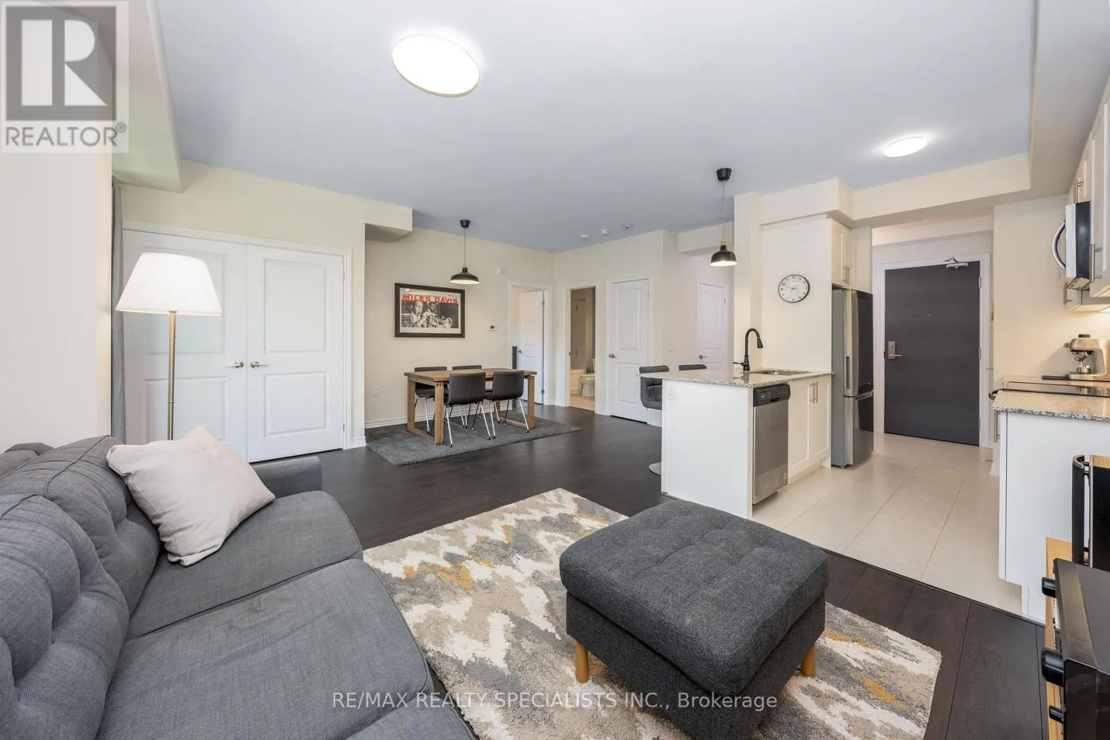 2375 BRONTE ROAD
