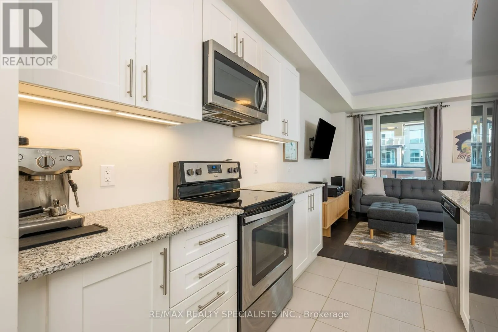 2375 BRONTE ROAD