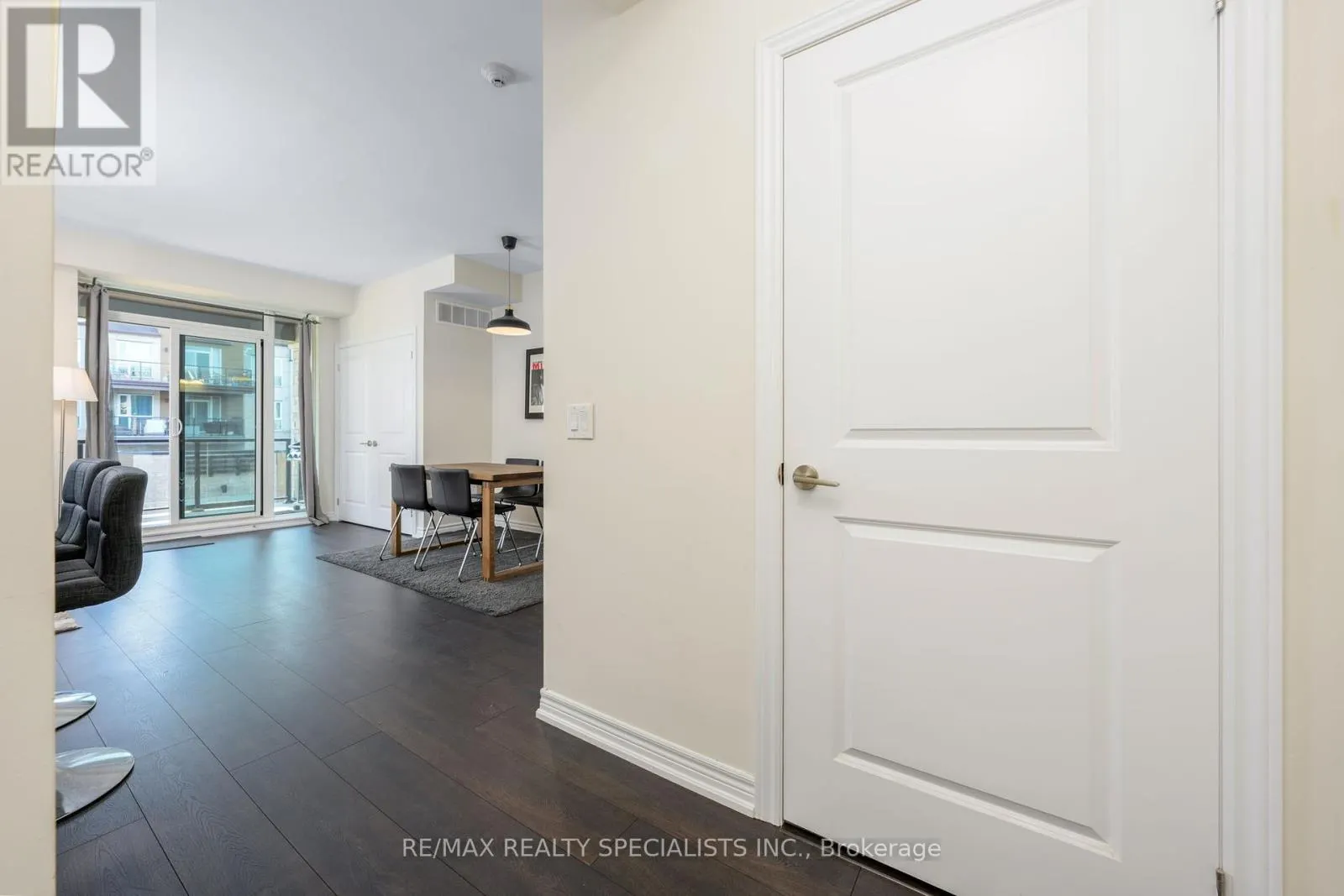 2375 BRONTE ROAD