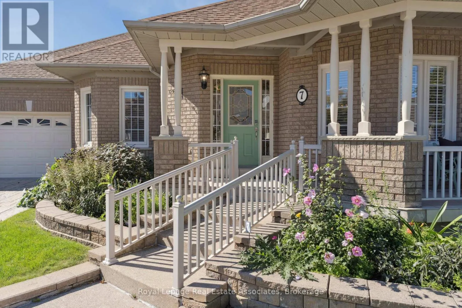 7 POWDER MILL COURT