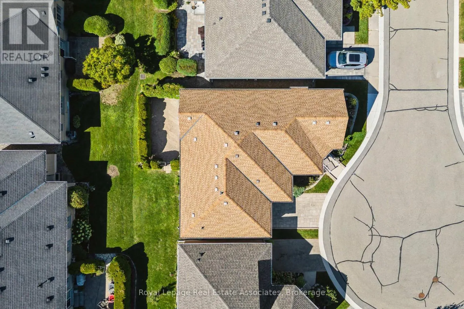 7 POWDER MILL COURT