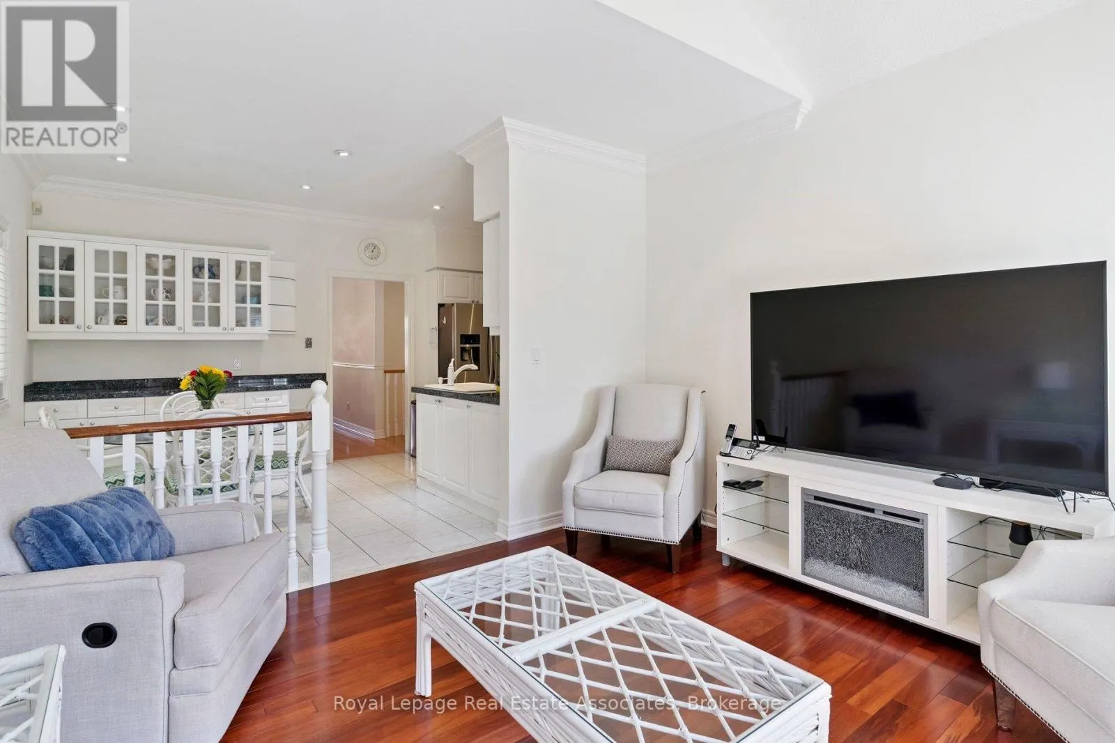 7 POWDER MILL COURT
