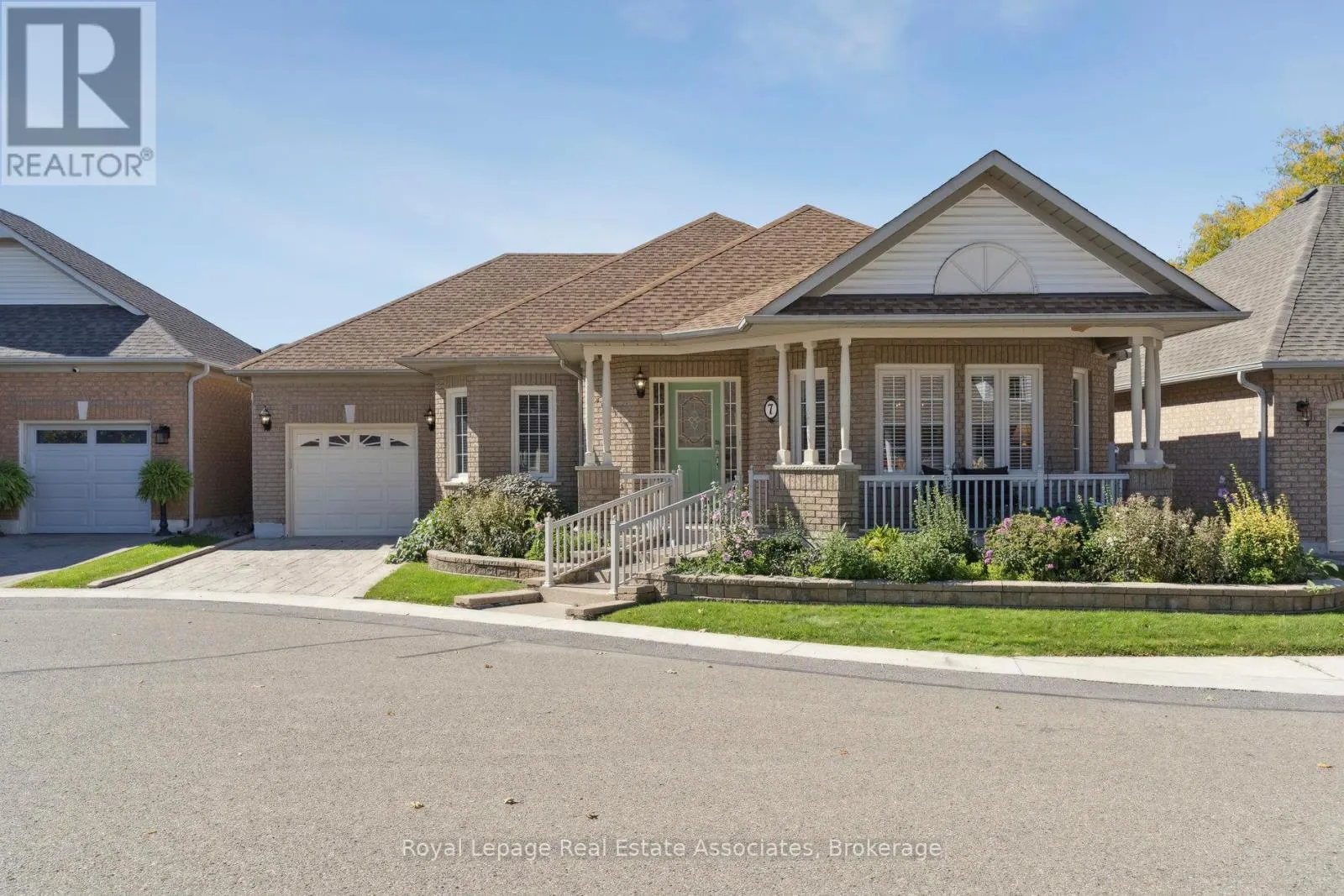 7 POWDER MILL COURT