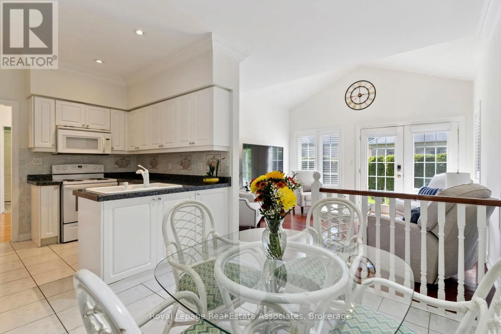 7 POWDER MILL COURT