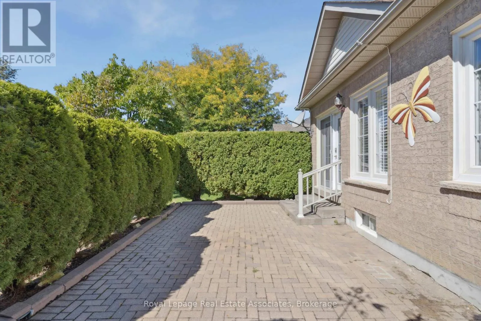 7 POWDER MILL COURT