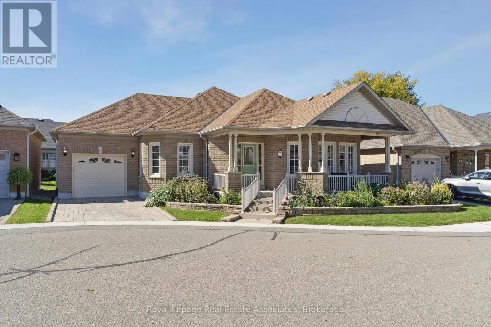 7 POWDER MILL COURT