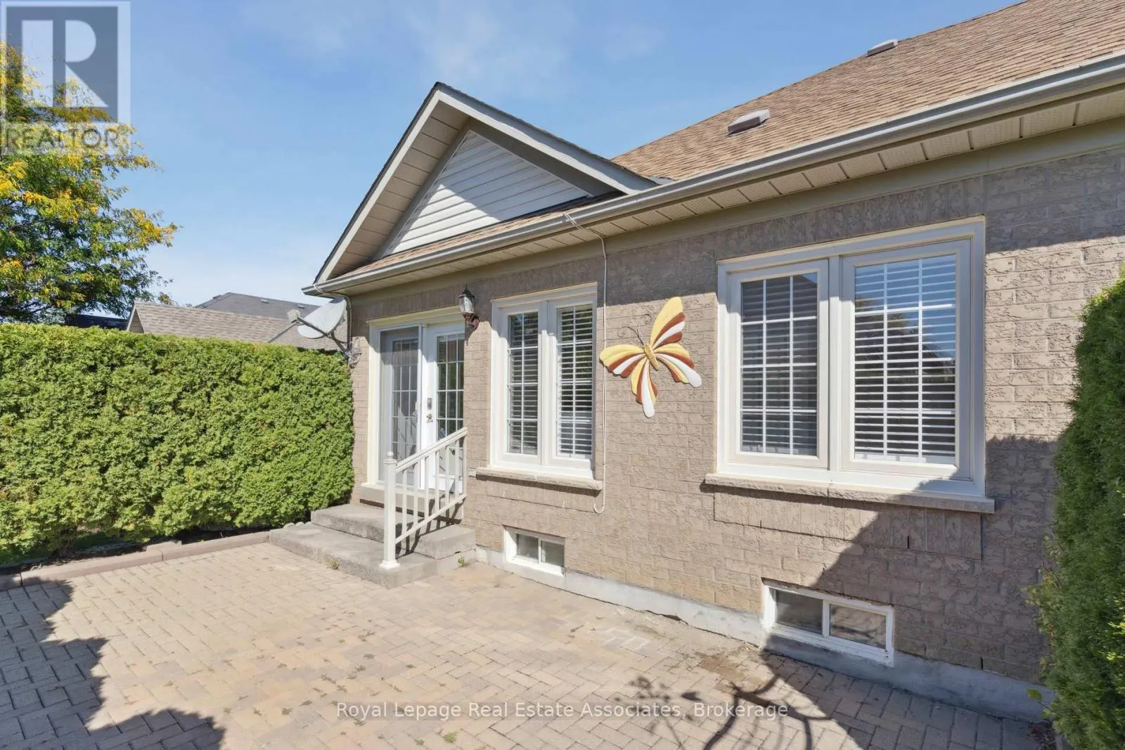 7 POWDER MILL COURT