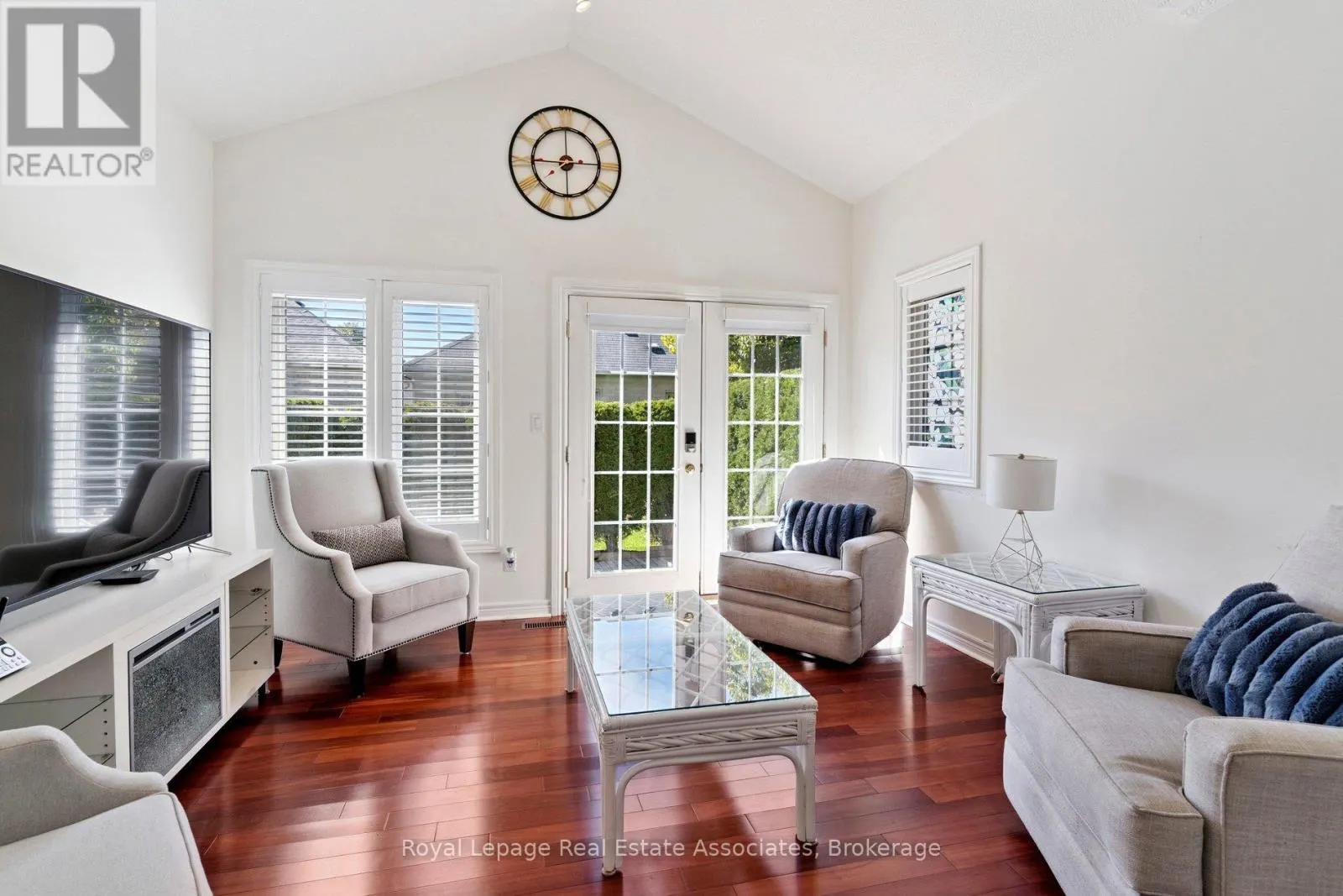 7 POWDER MILL COURT