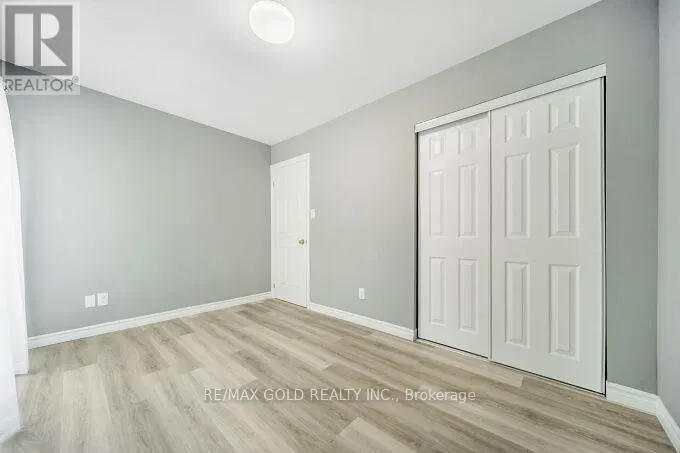 118 ARCHDEKIN DRIVE