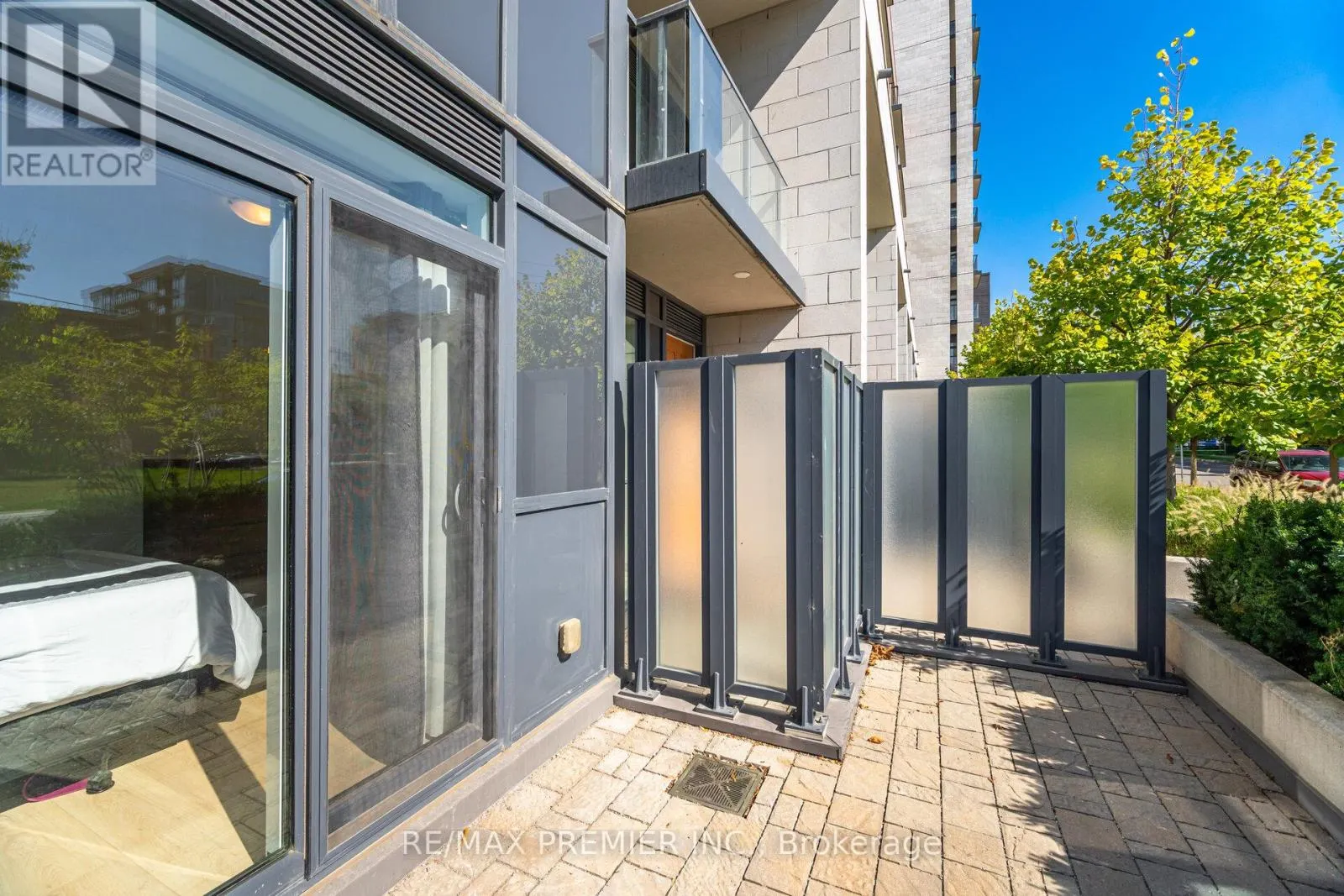 TH 107 - 2800 KEELE STREET