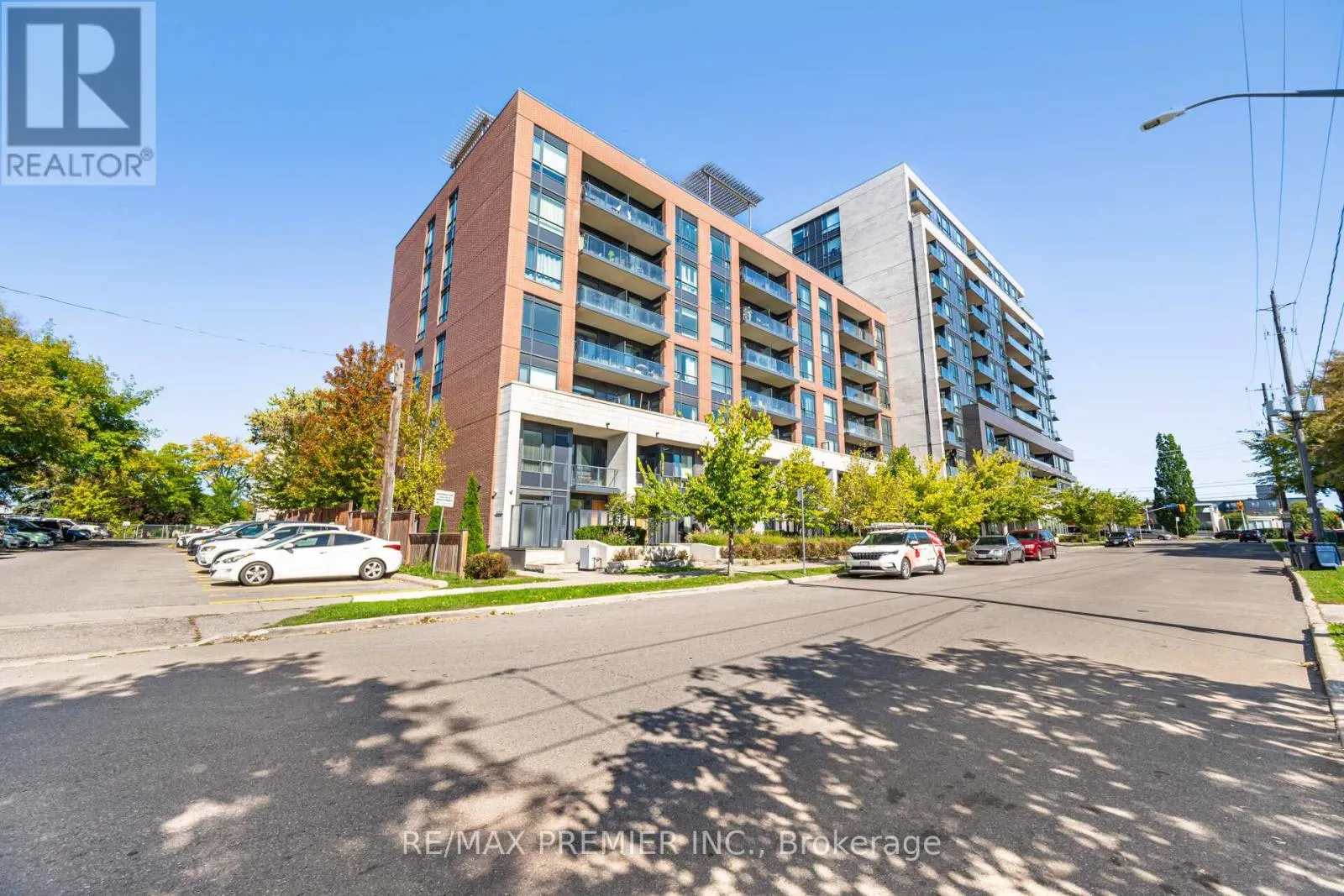 TH 107 - 2800 KEELE STREET