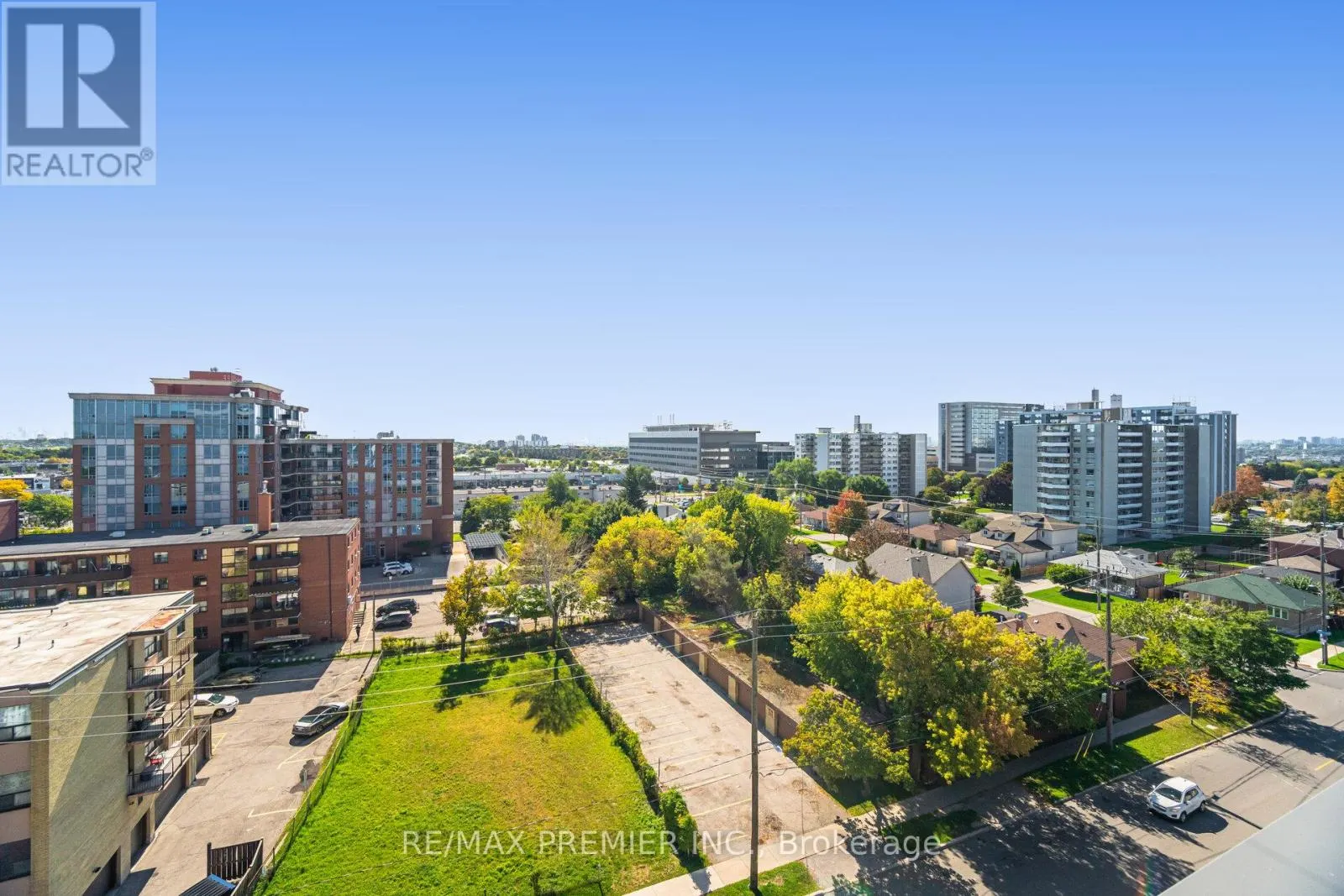 TH 107 - 2800 KEELE STREET