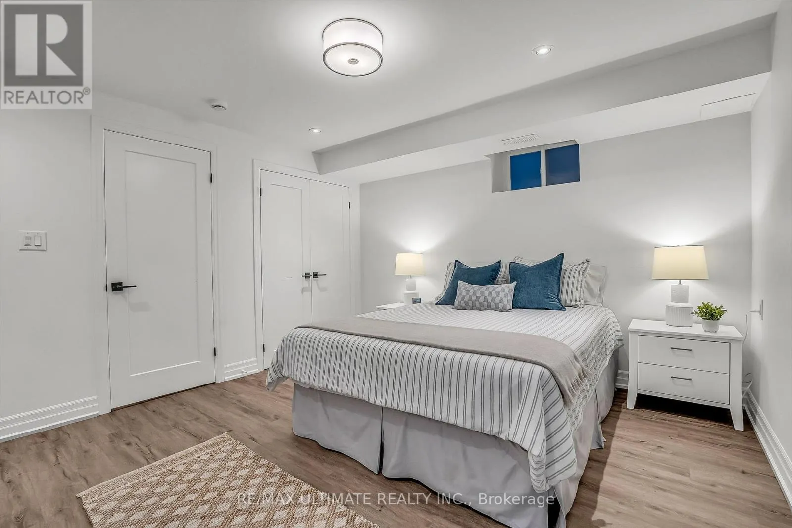 MAIN - 963 LANSDOWNE AVENUE