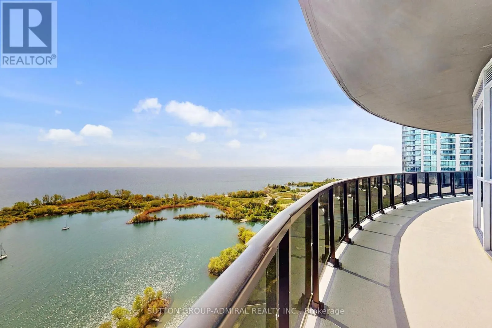 2602 - 80 MARINE PARADE DRIVE