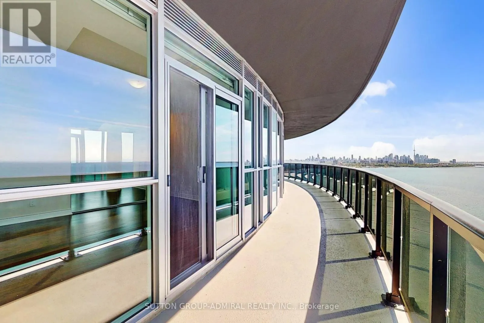 2602 - 80 MARINE PARADE DRIVE