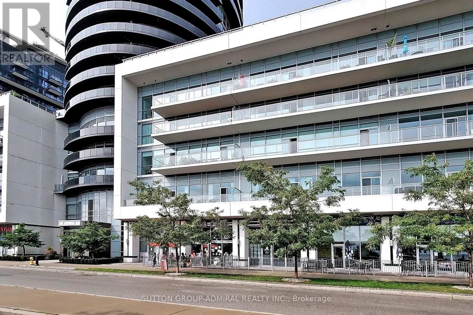 2602 - 80 MARINE PARADE DRIVE