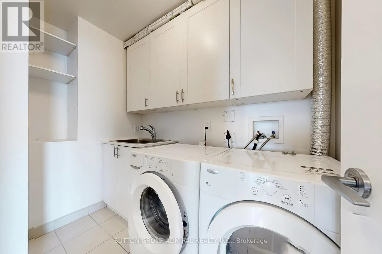 2602 - 80 MARINE PARADE DRIVE