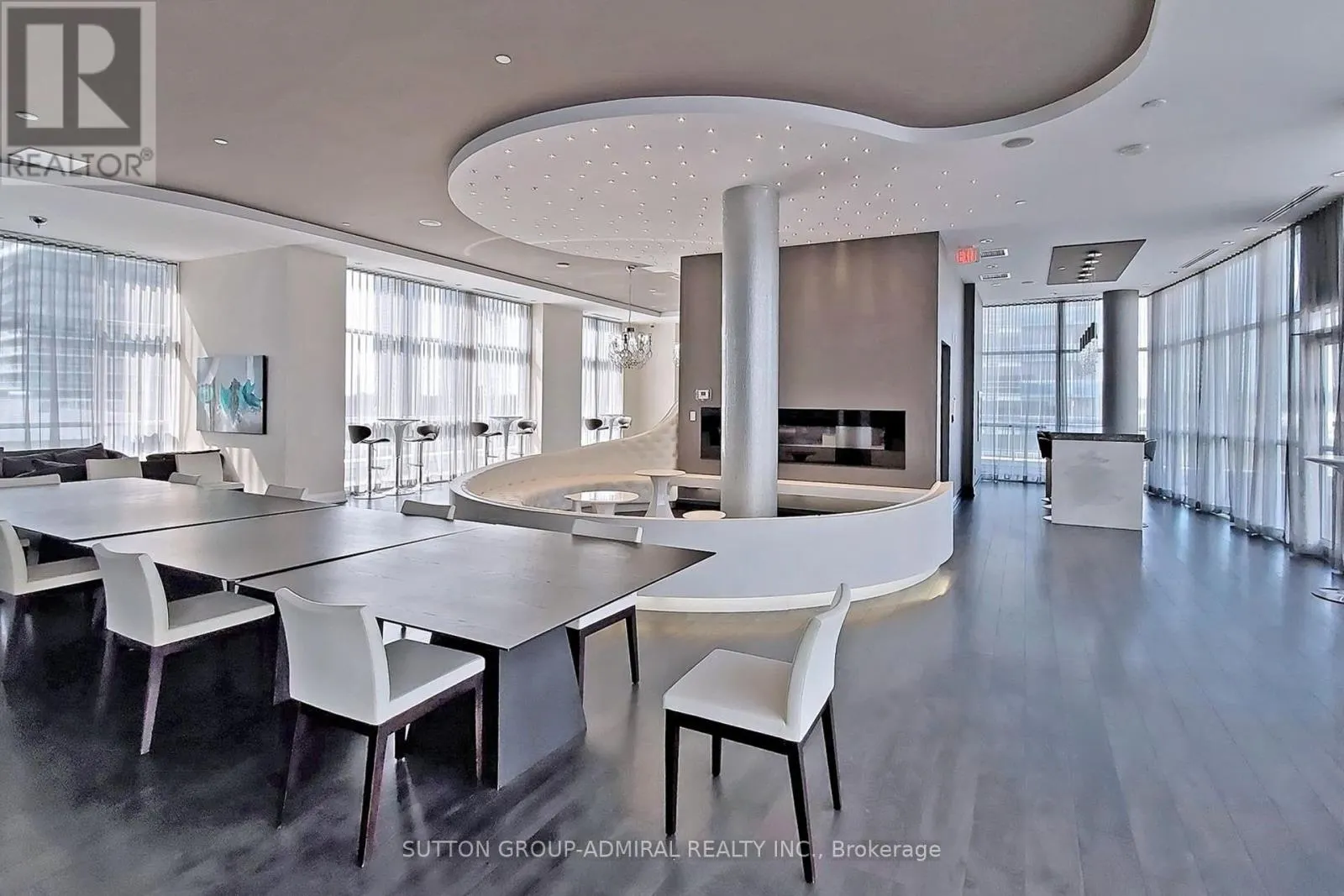 2602 - 80 MARINE PARADE DRIVE
