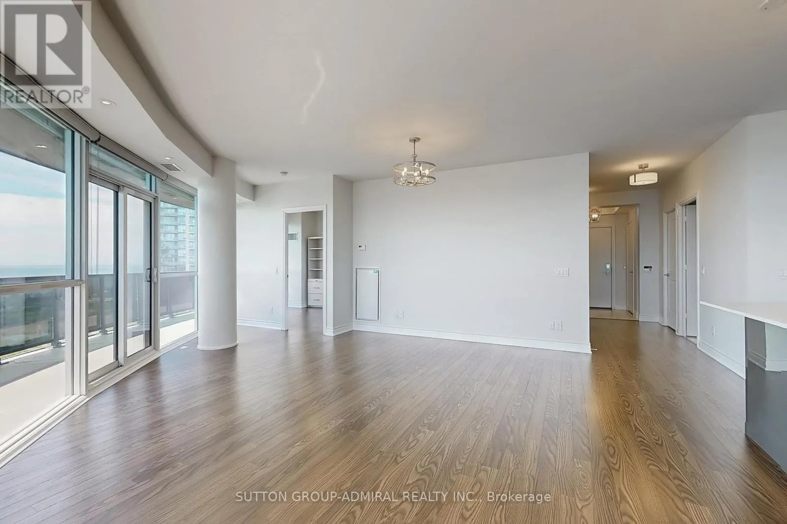 2602 - 80 MARINE PARADE DRIVE