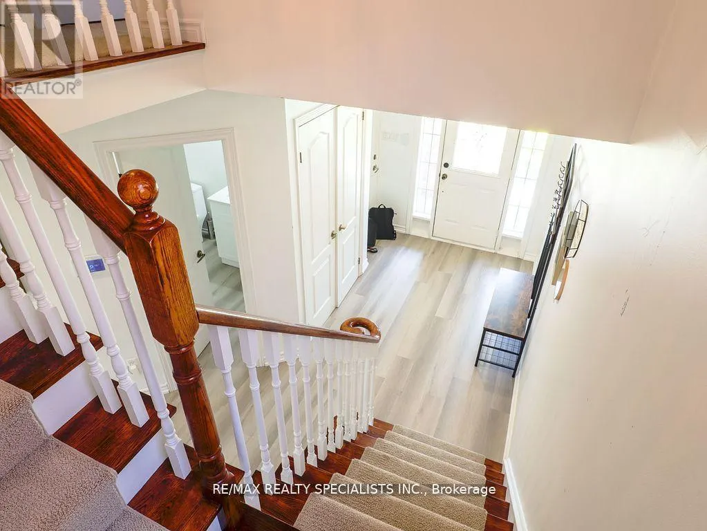 10 BANINGTON CRESCENT