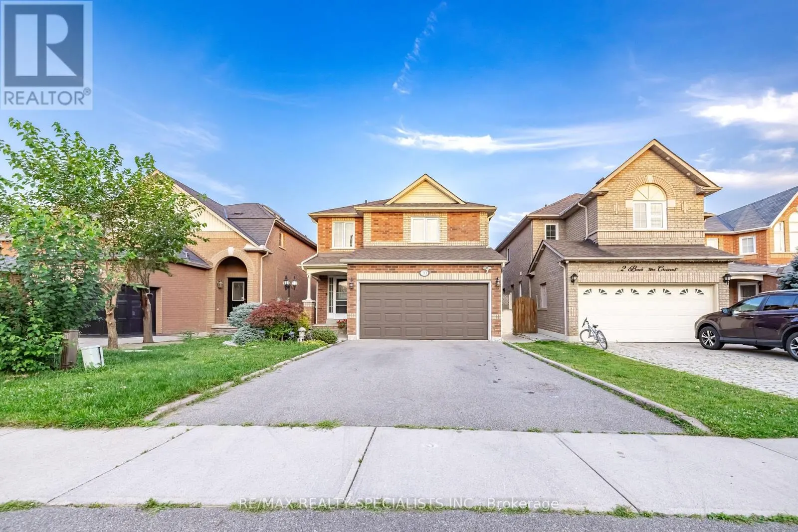 10 BANINGTON CRESCENT