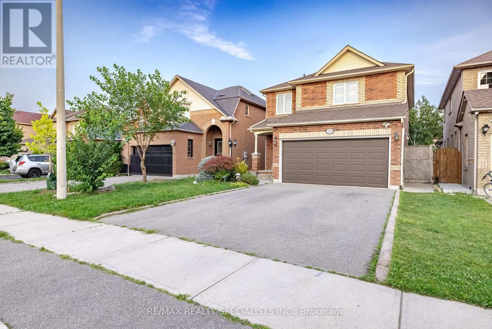 10 BANINGTON CRESCENT