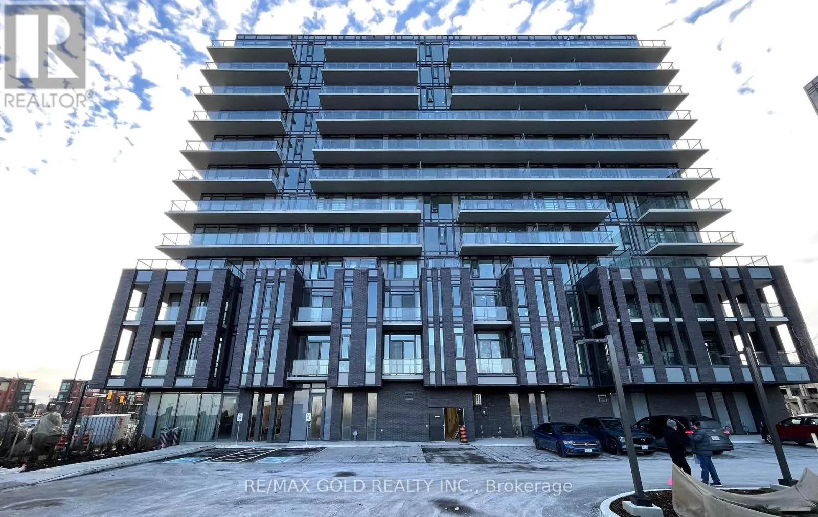 1210 - 215 VETERANS DRIVE