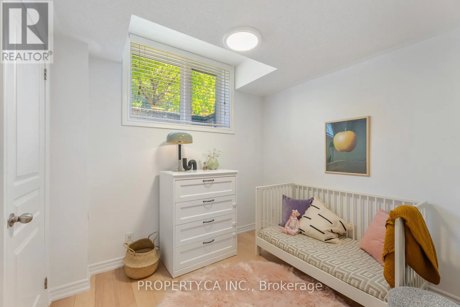 2 - 96 CALEDONIA PARK ROAD
