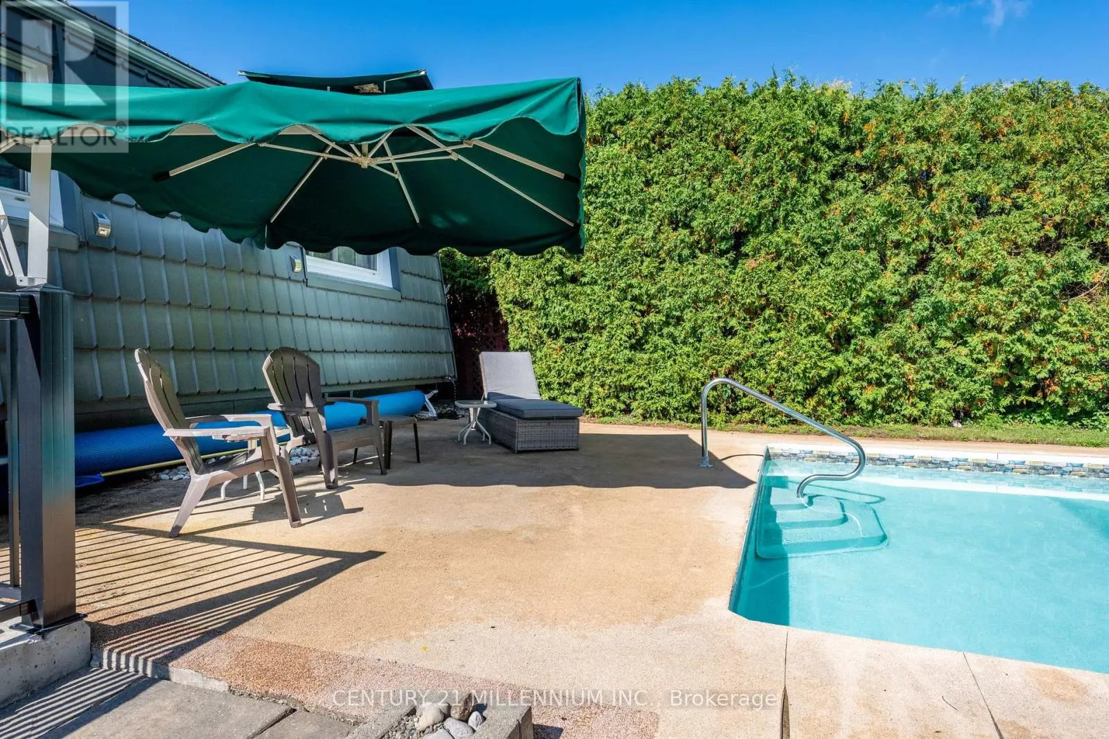 27 HILLSIDE DRIVE