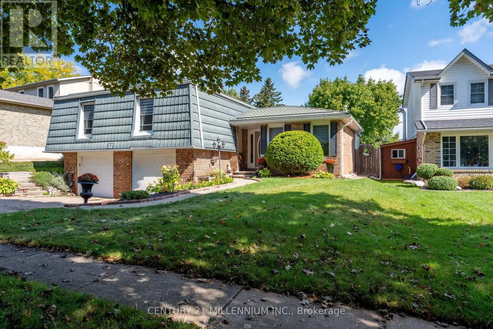 27 HILLSIDE DRIVE