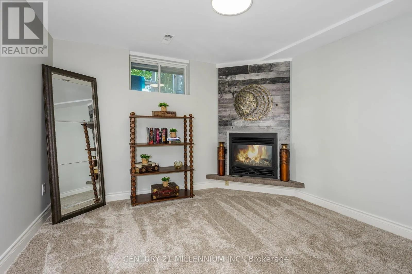 27 HILLSIDE DRIVE