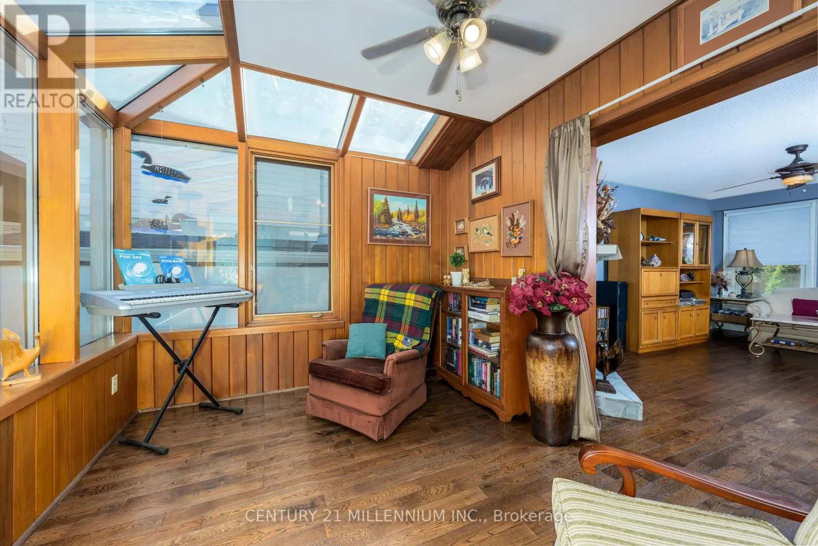 27 HILLSIDE DRIVE
