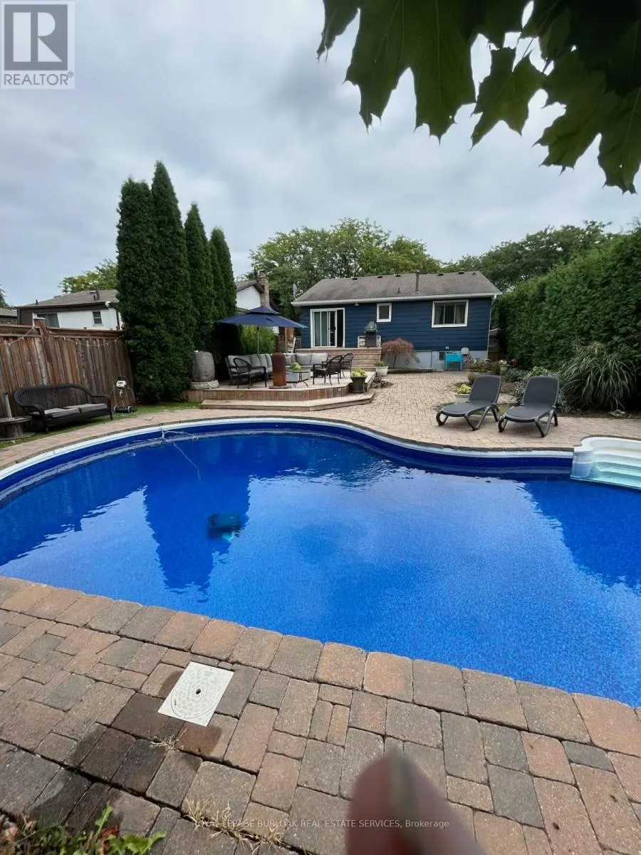 692 CATALINA CRESCENT