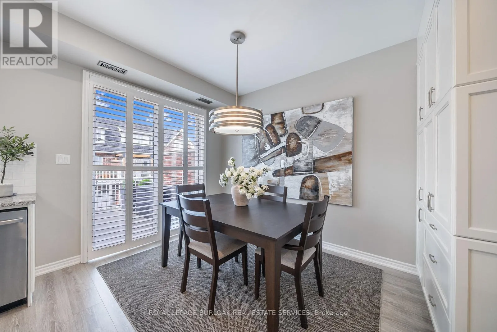 8 - 2362 NEW STREET
